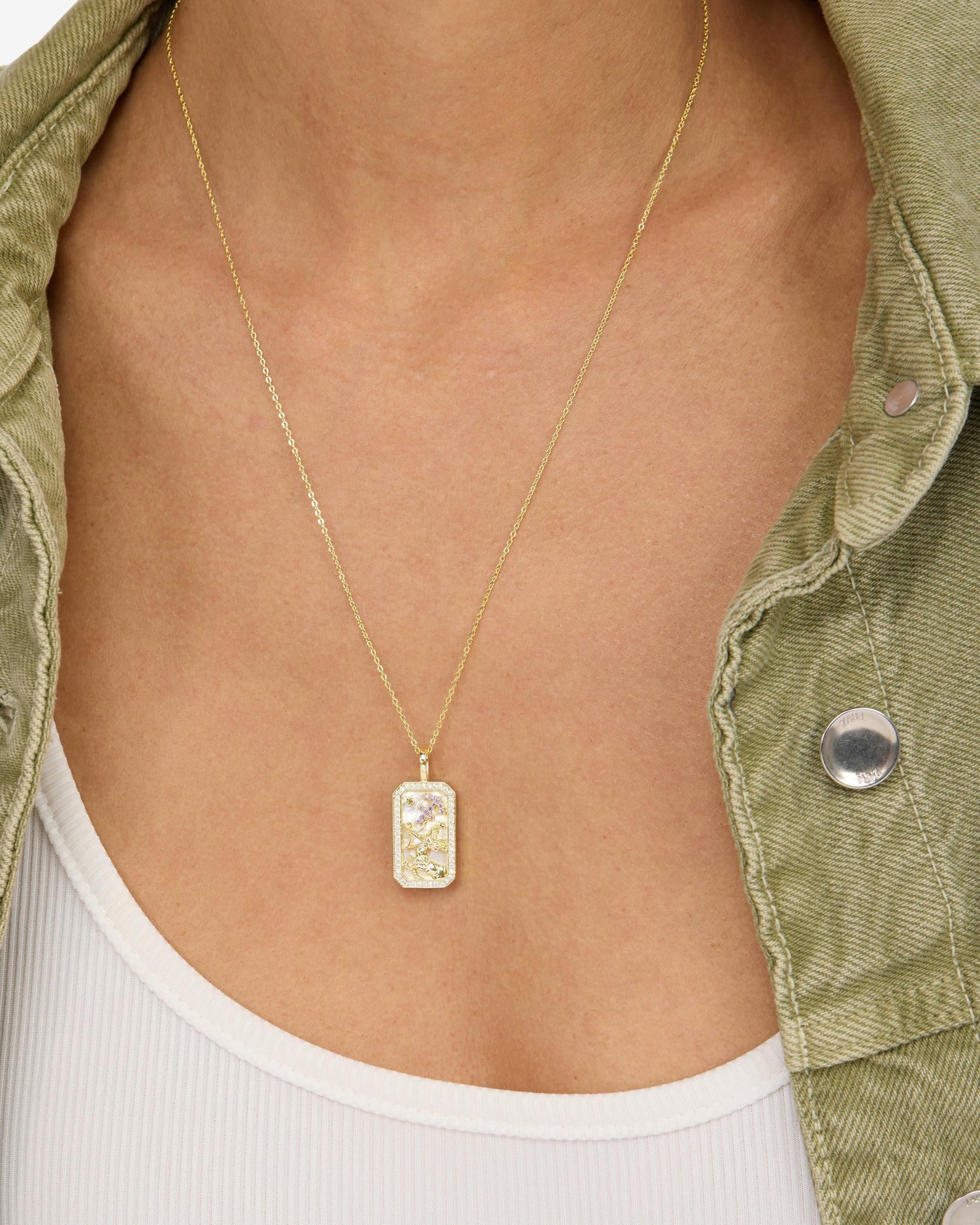 Zodiac Amulet Necklace - Gold